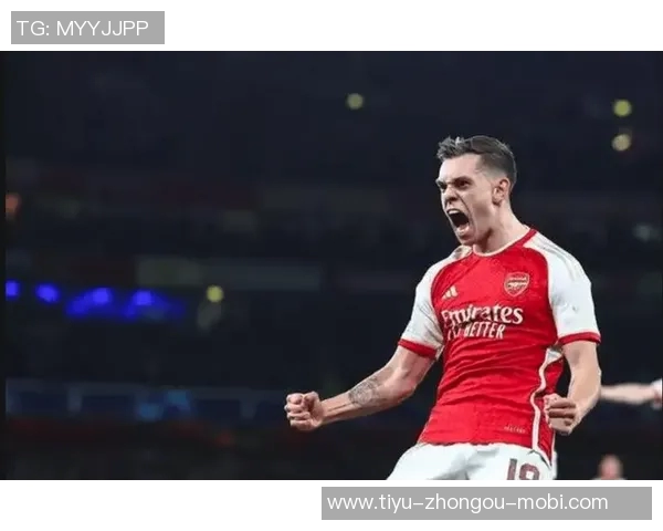 热苏斯带领球队五战全胜进18球失1球荣膺九月最佳主帅称号