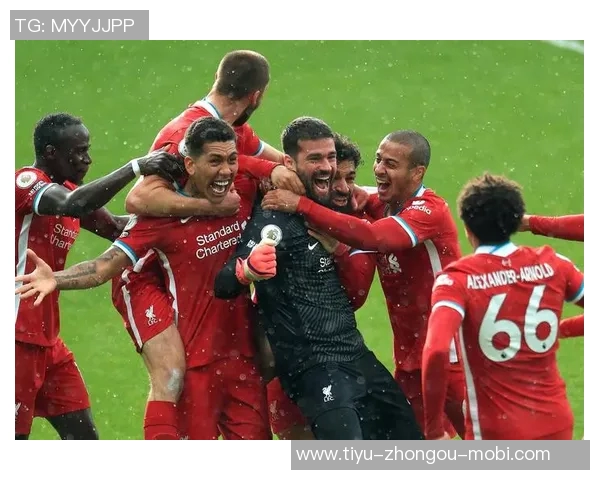 马内怒斥萨拉赫不传球事件解释称并非故意是因为没看到我 马内怒斥萨拉赫不传球事件解释称并非故意是因为没看到我