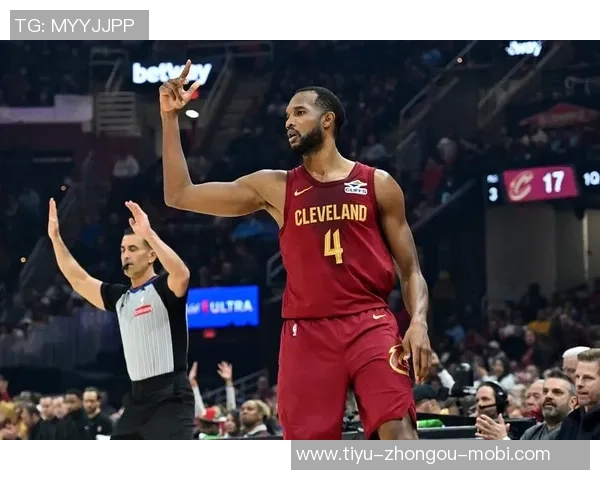 小莫布里复出状态渐入佳境替补出战25分钟贡献14分9板3助 小莫布里复出状态渐入佳境替补出战25分钟贡献14分9板3助